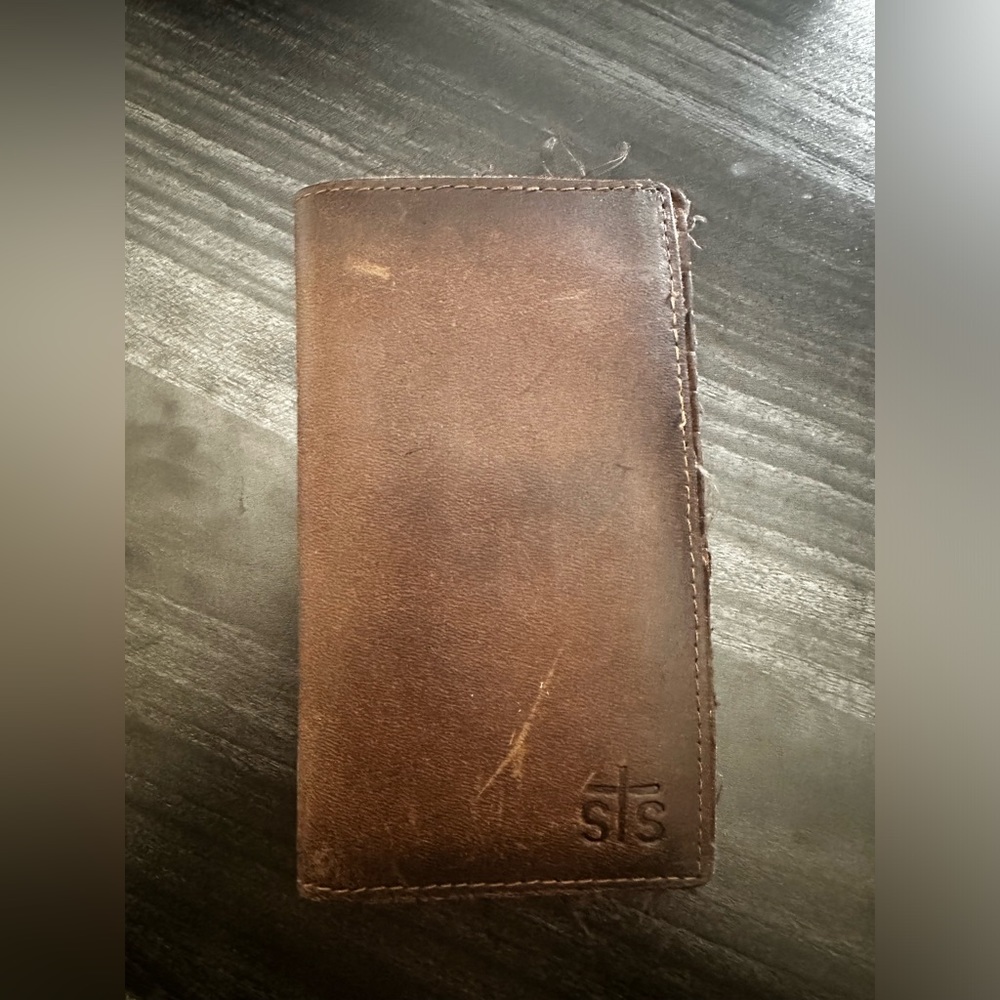 STS ranchwear bifold wallet